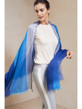 SATELITE SHAWL AZULINO