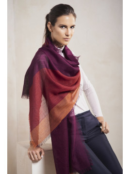 SATELITE SHAWL GUINDA