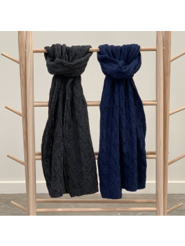 Orlando Scarf Dark